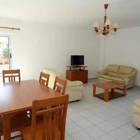 Apartamento Encosta Da Marina - Da Rocha *